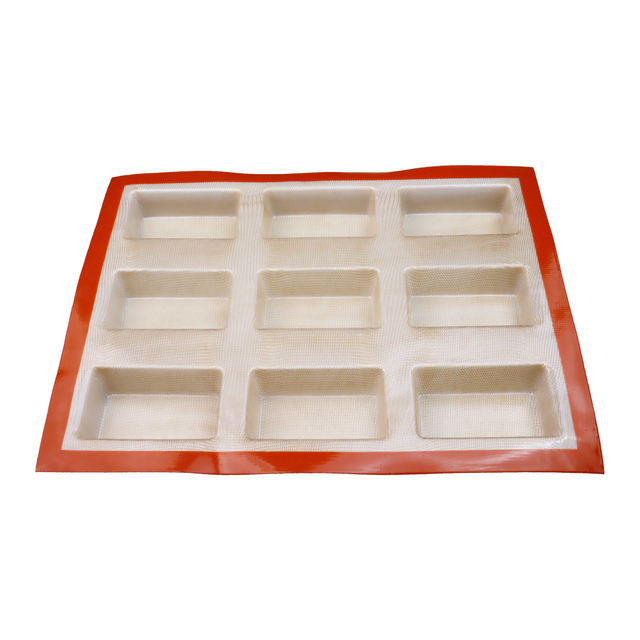 2023 hot selling silicone baking pan reusable silicone muffin tray non stick silicone cake mold for baking