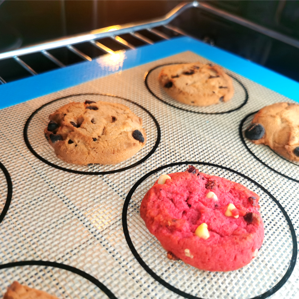 Blue Silicone Baking Mat Macarons with Silicone Brush for Air Fryer