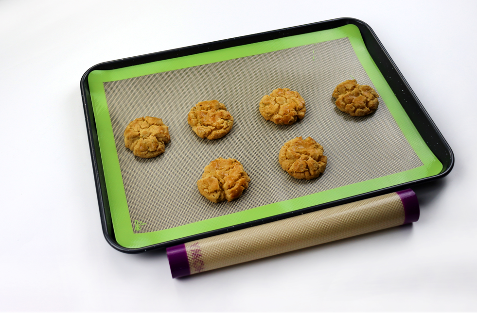 Custom Nonstick Silicone Baking Mat Silicone Baking Set for Kitchen Use